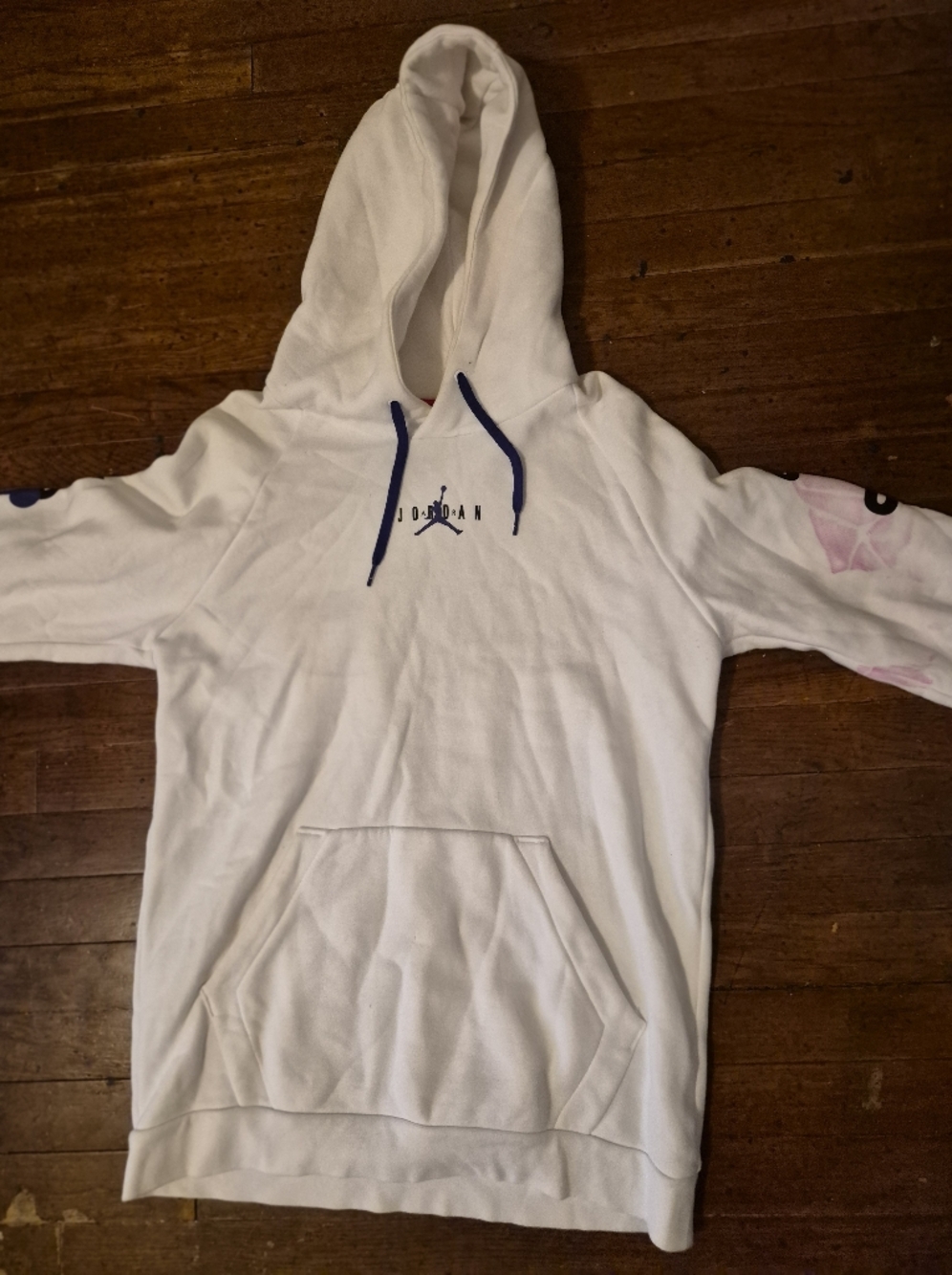 Mens Sz Medium Jordan White Hoodie with Navy Drawstrings
